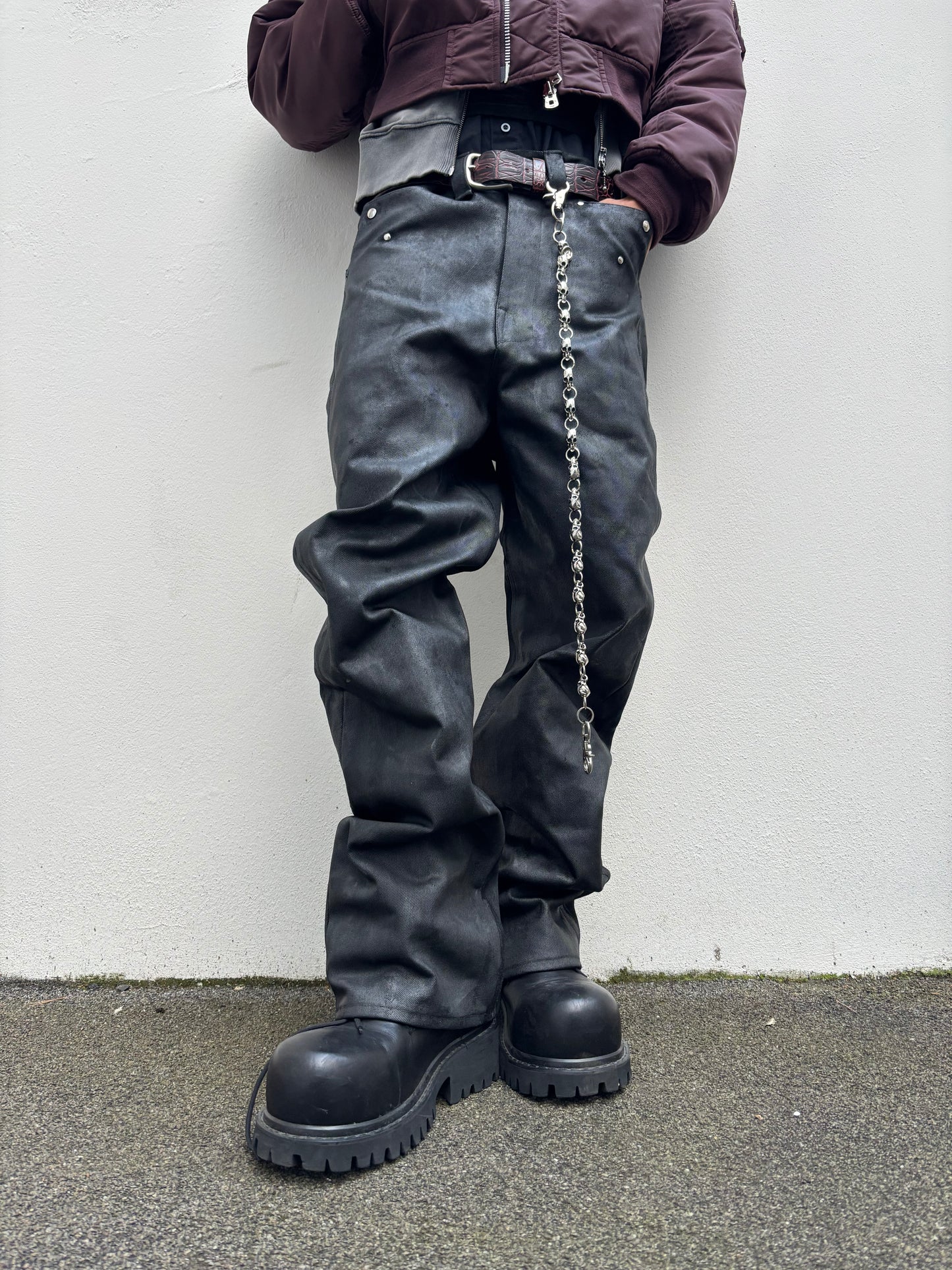Black Shiny 8 Pocket Selvedge Denim